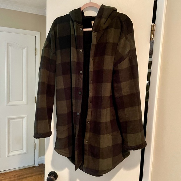 Boston Traders Jackets & Blazers - Oversized flannel shacket